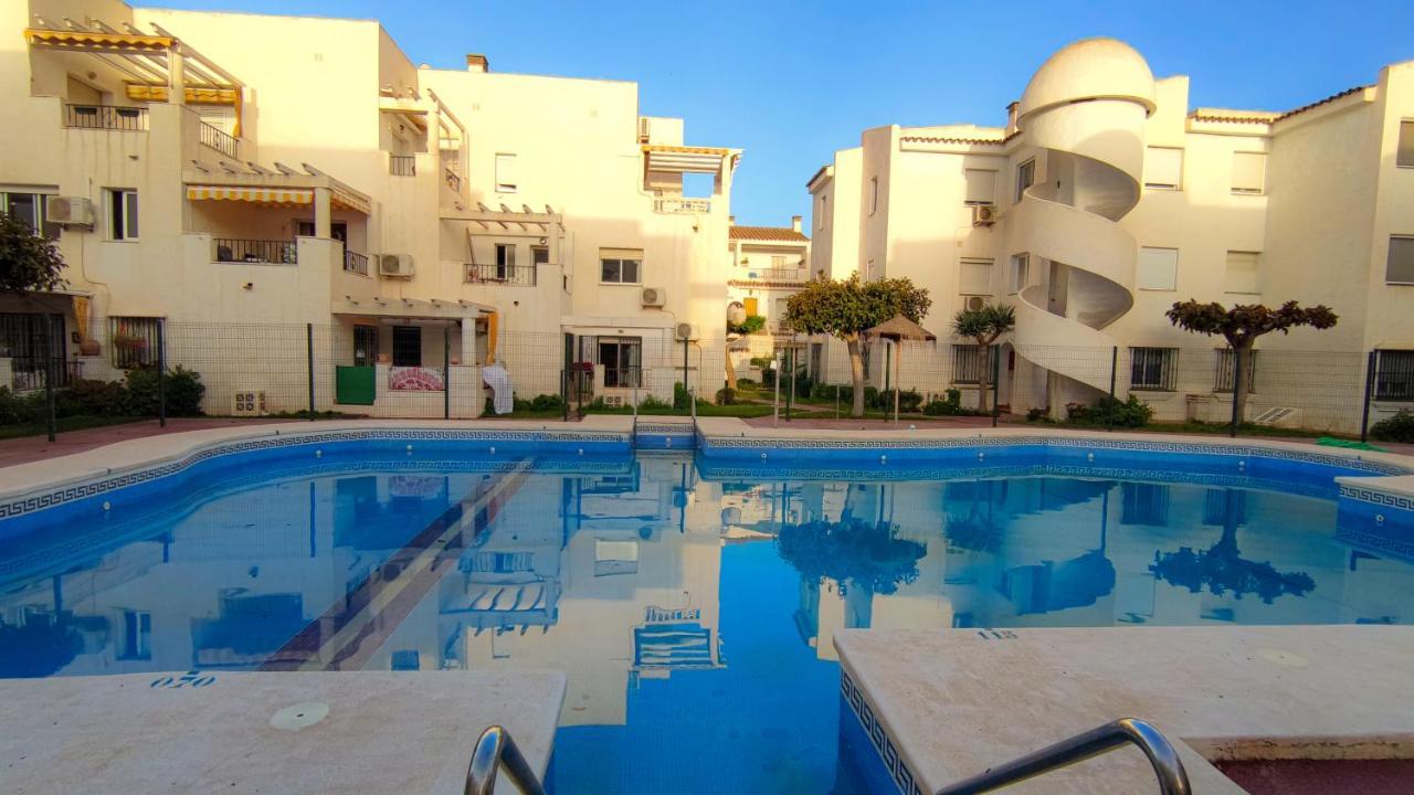 Laguna Beach Costasol - Alojamientos La Torre Torrox Εξωτερικό φωτογραφία